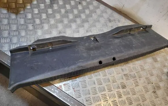 Mitsubishi Lancer Evolution Trunk/boot sill cover protection 7240A032
