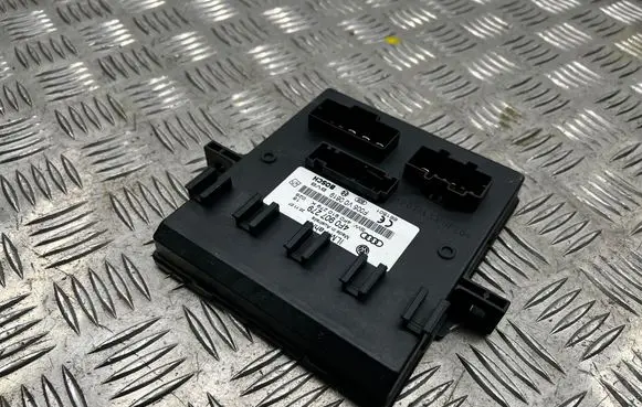 Audi A6 S6 C6 4F Comfort/convenience module 4F0907279 661501 4F0910279K