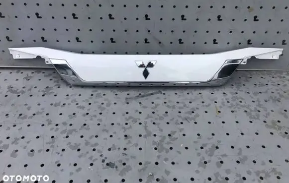 Mitsubishi Outlander Other trunk/boot trim element 5817A265