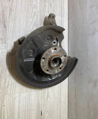 Audi Q3 F3 Rear wheel hub 5QF505435F