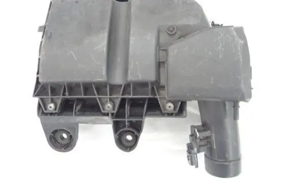 Peugeot 3008 II Air filter box 9828002080