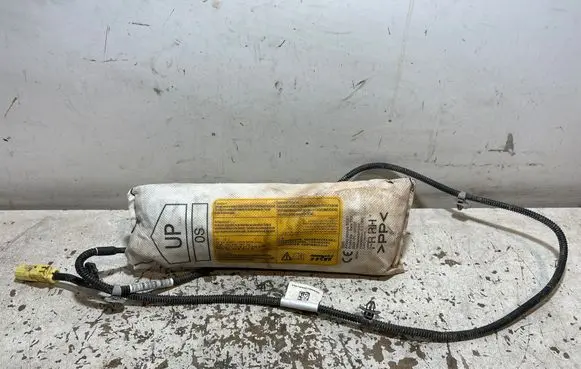 Hyundai Kona I Seat airbag 80620J9300