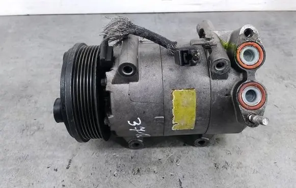 Ford Focus Air conditioning (A/C) compressor (pump) 