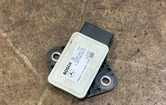 Mercedes-Benz E W212 ESP acceleration yaw rate sensor A0055422618