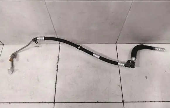 Aston Martin DB9 Power steering hose/pipe/line 4G433A719BE