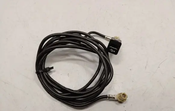 BMW 5 GT F07 USB socket connector 9167196 61319167196 84109237656