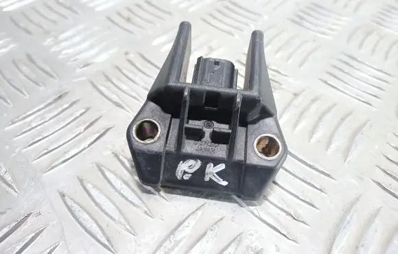 Toyota RAV 4 (XA20) Airbag deployment crash/impact sensor 8917345050