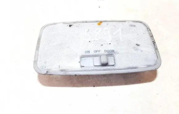 Toyota RAV 4 (XA30) Front seat light