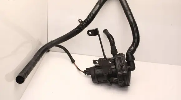 Seat Leon (1P) Secondary air pump 
