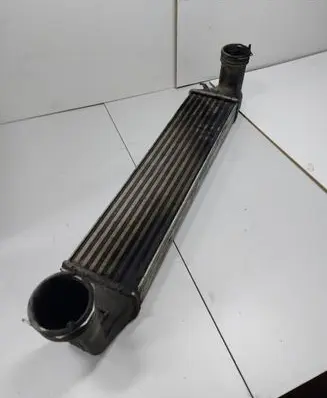 BMW 3 E46 Intercooler radiator 7789793 1787779 217041855