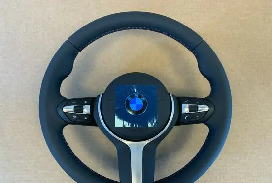 BMW 4 F32 F33 Steering wheel 32307850403 32308092206