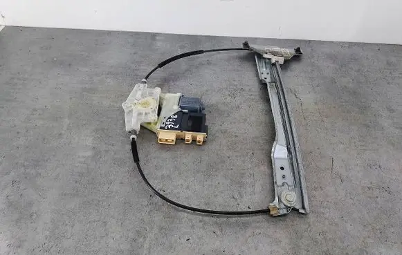 Citroen C4 I Front door window regulator with motor 