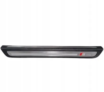 Audi Q5 SQ5 Front sill trim cover 8R0853373