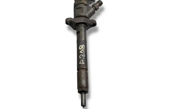 Fuel injector
