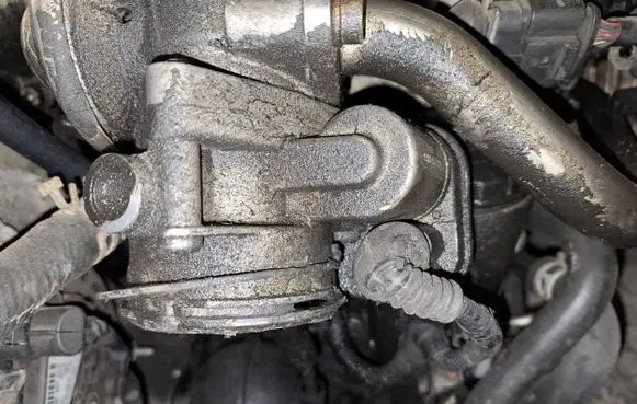 Mitsubishi Outlander Throttle valve 038128063