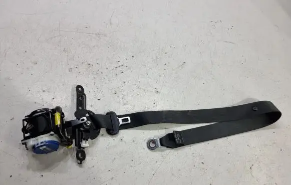 Toyota C-HR I Front seatbelt 73210F4010