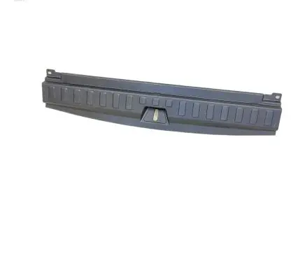 Chevrolet Equinox Trunk/boot sill cover protection 84445055 23116150 23116152