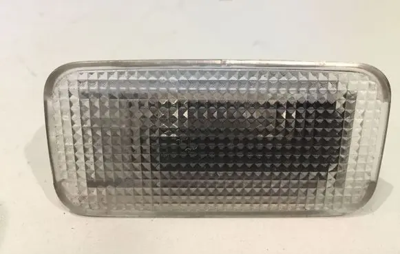 Toyota Avensis T270 Other interior light 8133005050