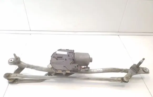 Audi A6 S6 C7 4G Front wiper linkage and motor 4G1955119 4G1955023