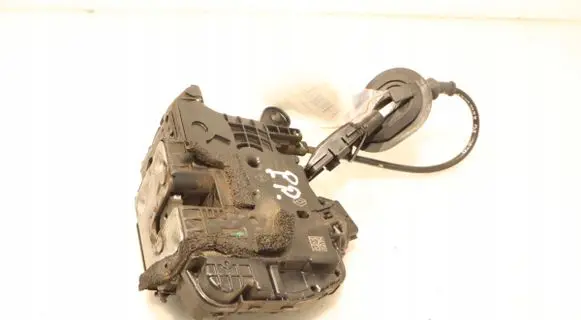Renault Fluence Front door lock 8057027131R