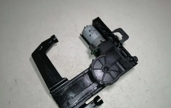 Mercedes-Benz S W221 Seat adjustment motor 0009700026 114454103