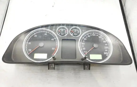 Volkswagen PASSAT B5.5 Speedometer (instrument cluster) 3B0920806A 070801152901 VWZ7Z0A4084088
