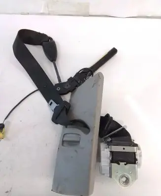 Opel Meriva B Front seatbelt 34040728