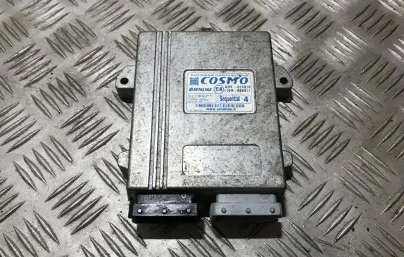 Volkswagen Transporter - Caravelle T4 LP gas control unit module 67r015810 67r-015810