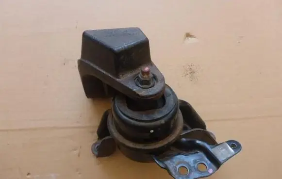 KIA Optima Engine mount vacuum valve 