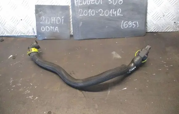 Peugeot 508 Breather hose/pipe 