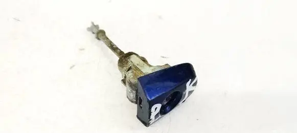 Toyota Corolla Verso AR10 Front door lock (next to the handle) 