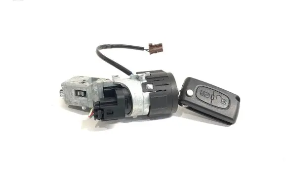 Citroen C4 II Ignition lock N0502455