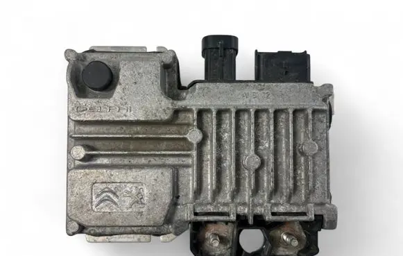 Peugeot 208 Other control units/modules 9810858280