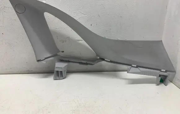(C) pillar trim