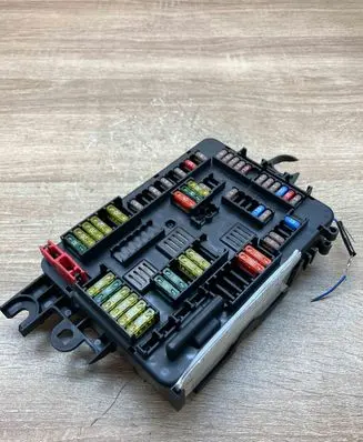 BMW 3 F30 F35 F31 Fuse module 9337880