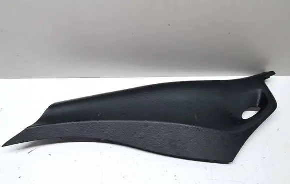BMW X2 F39 (C) pillar trim 7421193 20024110