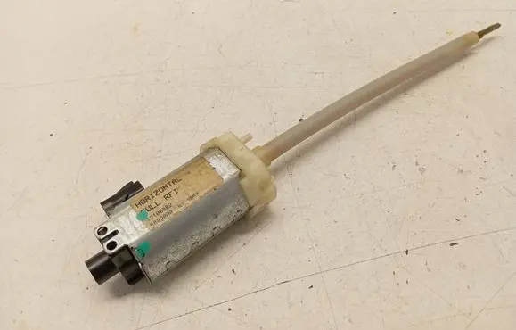 Cadillac CTS Seat adjustment motor 12100802 H0RIZ0NTAL 5809000
