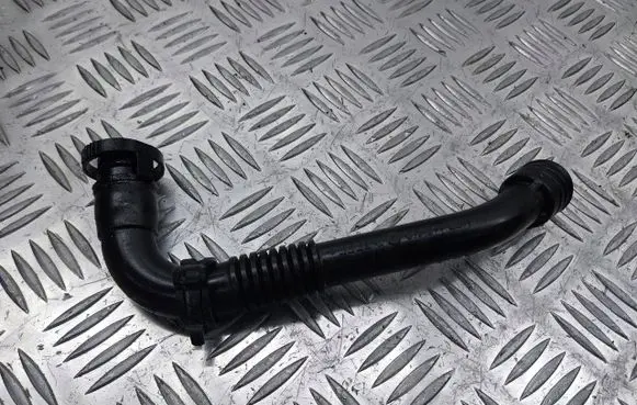 Skoda Fabia Mk2 (5J) Breather hose/pipe 045103493D