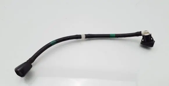 Windshield washer spray nozzle