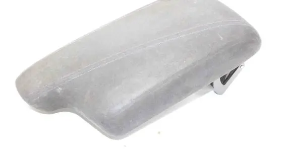 Infiniti Q30 Armrest