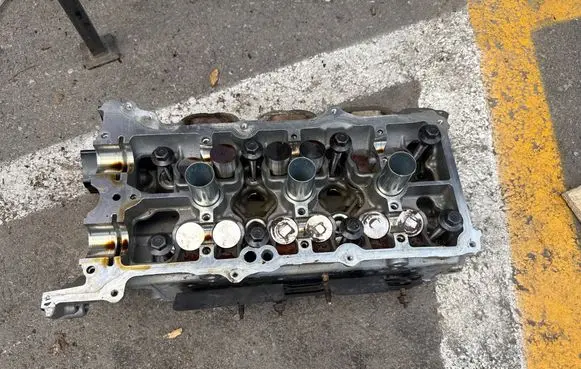 Ford Explorer VI Engine head 6C064EB RFJL3E6C064EB