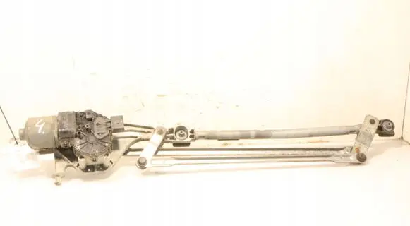 Ford Focus Front wiper linkage and motor 0390241731