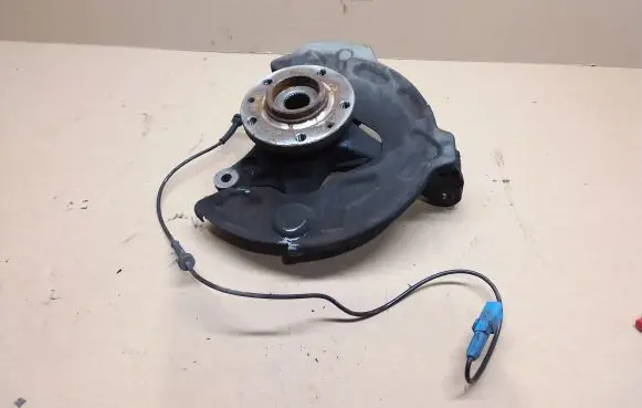 Peugeot 508 Front wheel hub