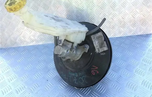 Peugeot 207 Brake booster 9688424380