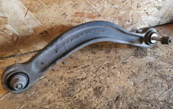 Mercedes-Benz E W213 Rear control arm 20407
