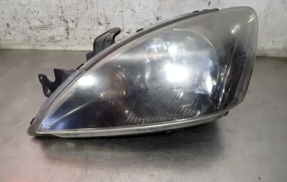 Mitsubishi Lancer Headlight/headlamp