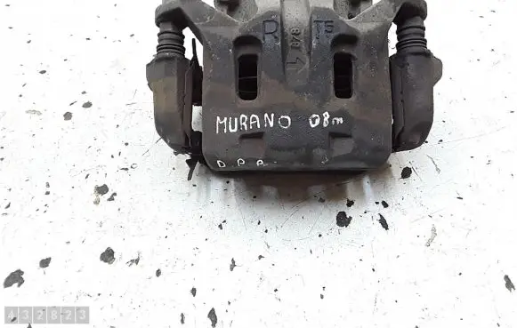 Nissan Murano Z50 Front brake caliper