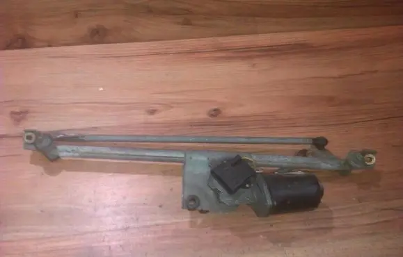 Opel Vectra B Front wiper linkage and motor