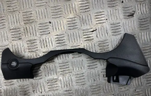 Subaru Legacy Dashboard trim 