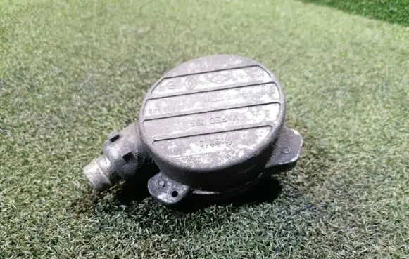 Renault Master II Vacuum valve 8200797164